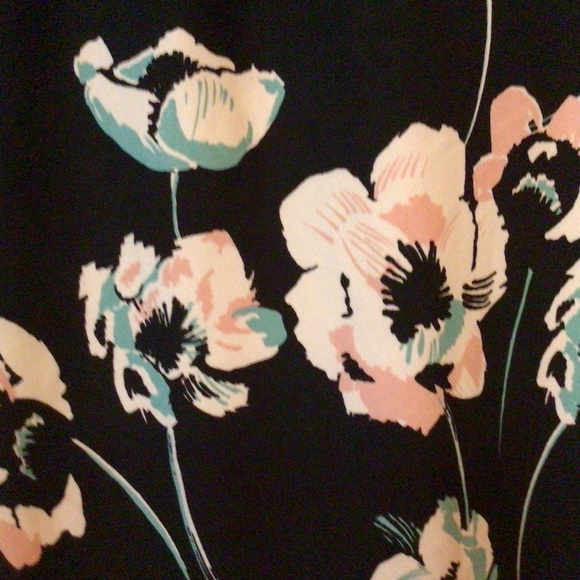 VINCE.CAMUTO/COLD.SHOULDER.DRESS - Picture 6 of 10